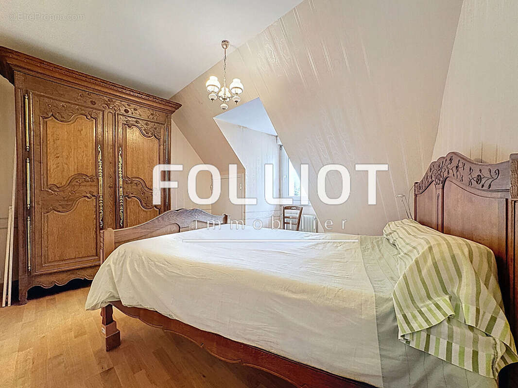 Maison à BRETTEVILLE-SUR-ODON