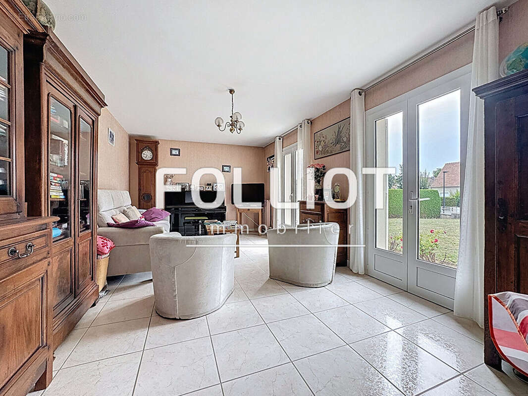 Maison à BRETTEVILLE-SUR-ODON