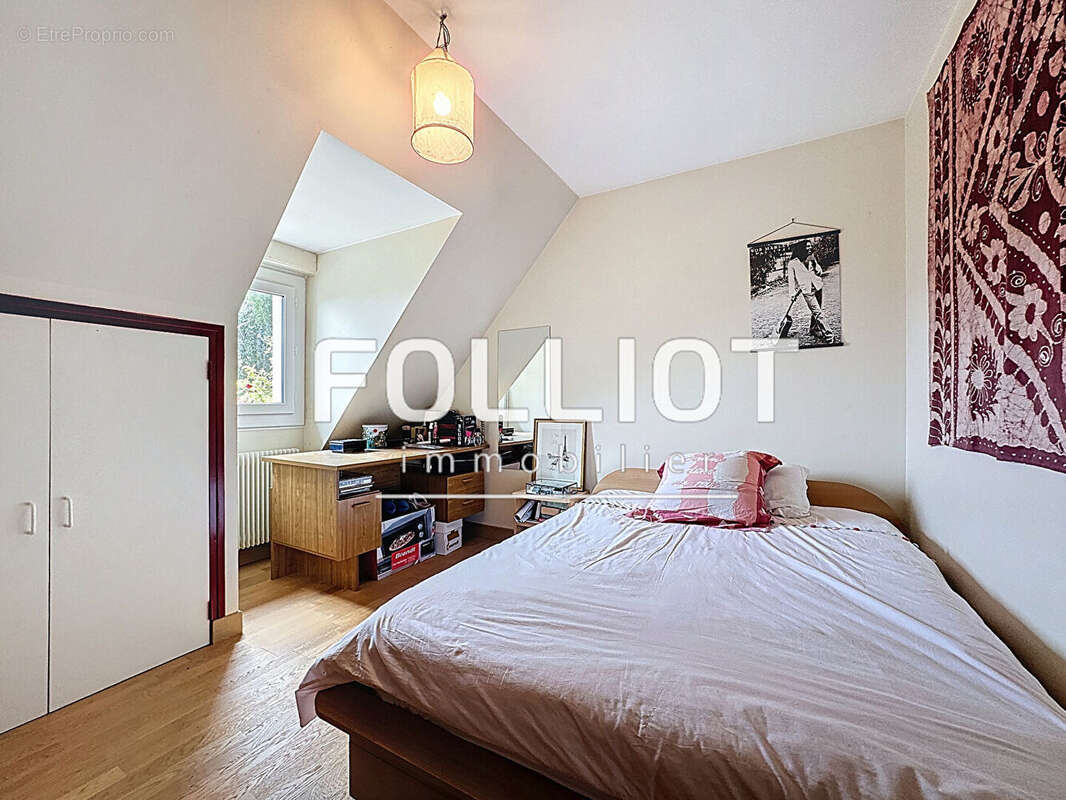 Maison à BRETTEVILLE-SUR-ODON