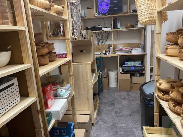 Commerce à AIX-LES-BAINS