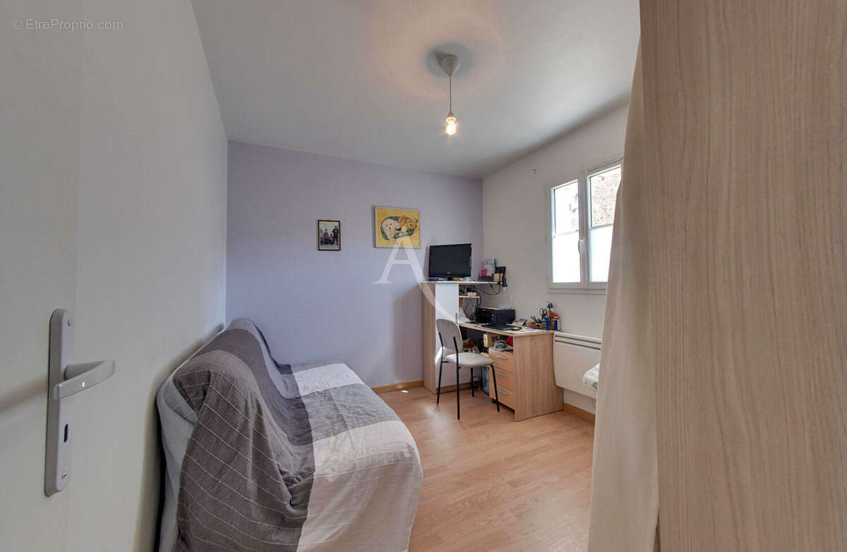 Appartement à GRISY-SUISNES