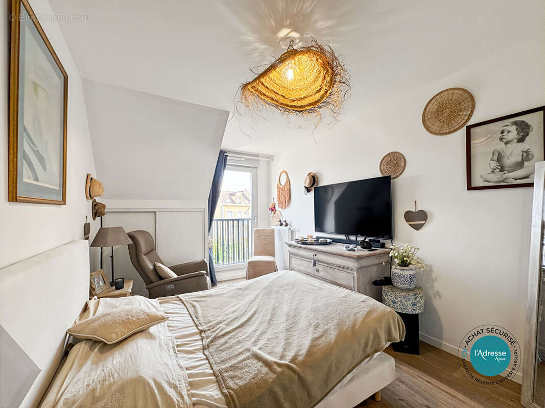 Appartement à MENNECY