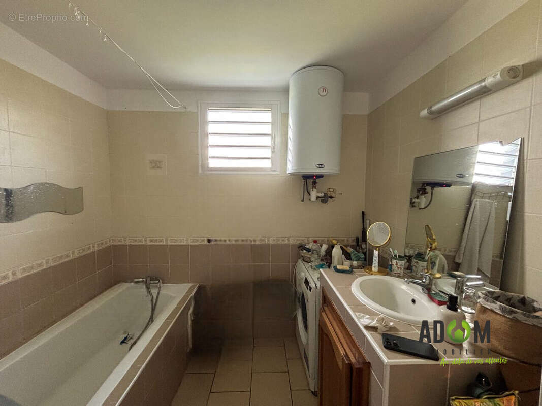 Maison à SAINT-JOSEPH