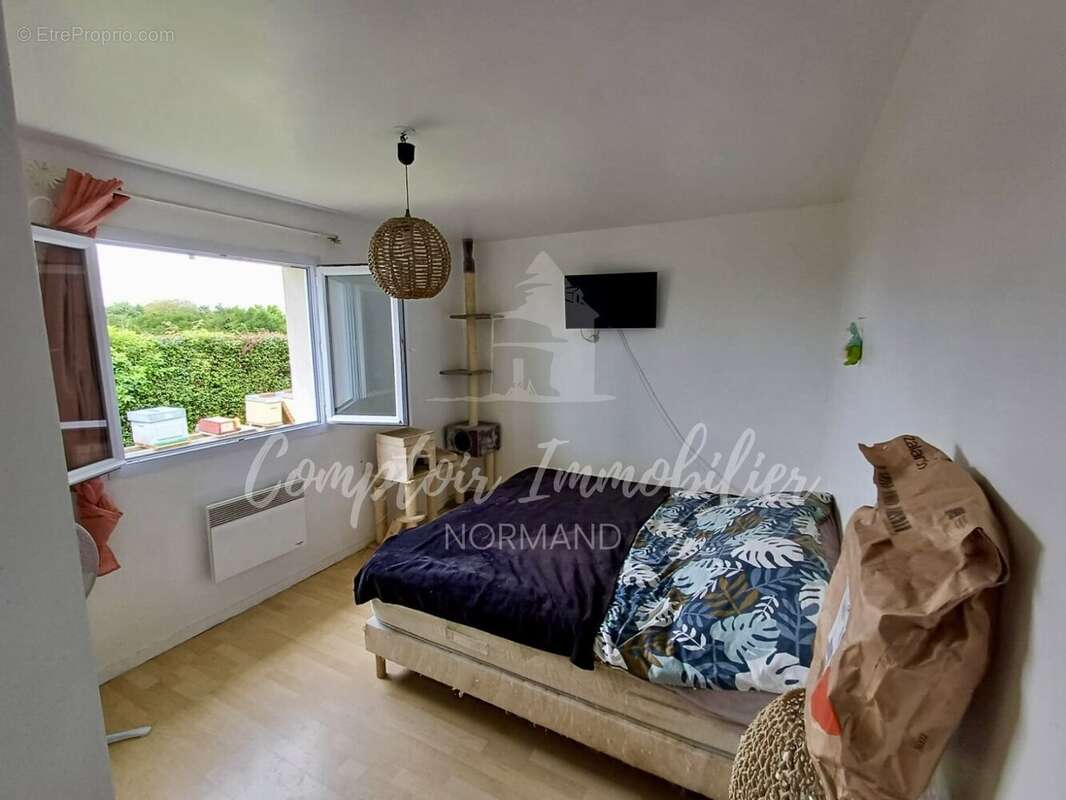 Maison à DOUDEVILLE