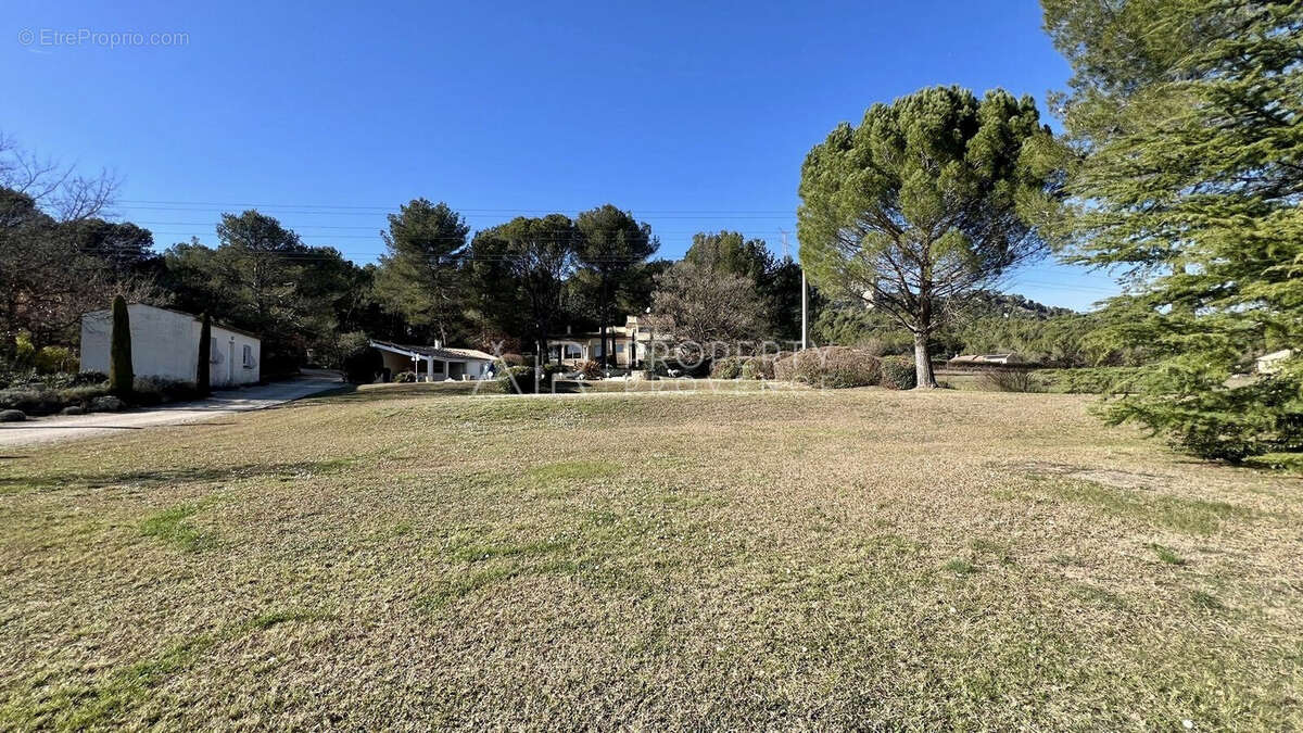 AIR Property Provence - Maison à ROGNES