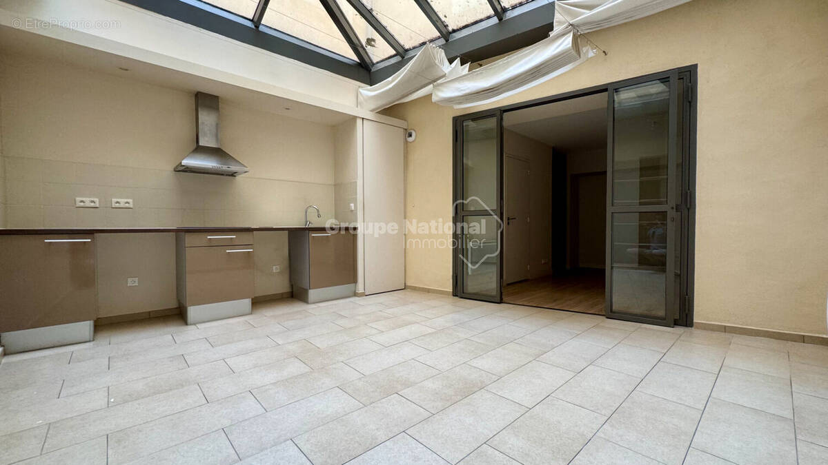 Appartement à NIMES