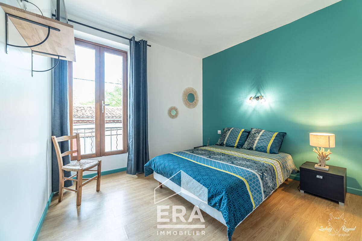 Commerce à SAINT-JUERY