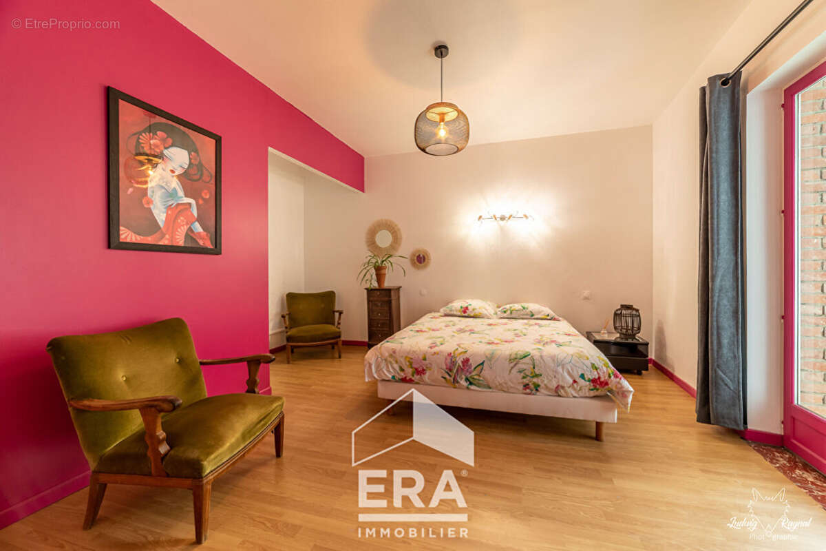 Commerce à SAINT-JUERY