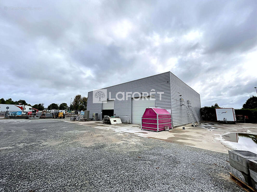 Commerce à LA GACILLY