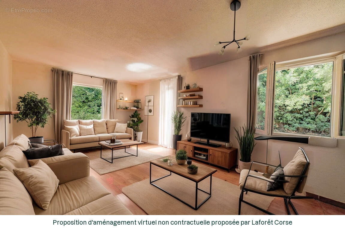 Appartement à CORTE