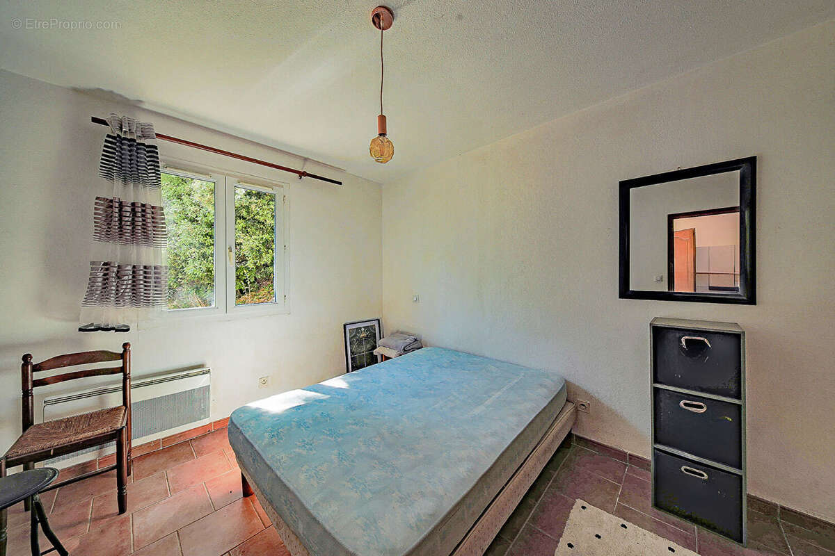 Appartement à CORTE