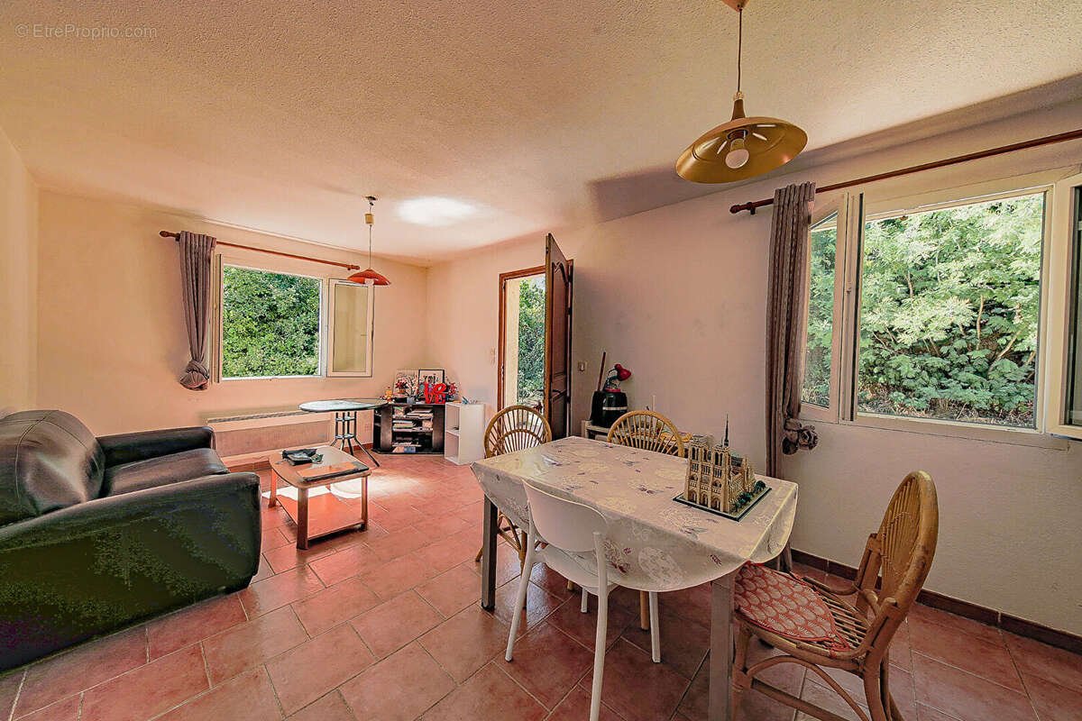 Appartement à CORTE