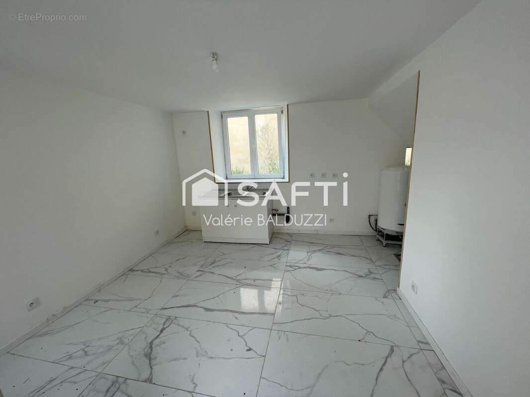 Photo 2 - Maison à CHATEAU-THIERRY