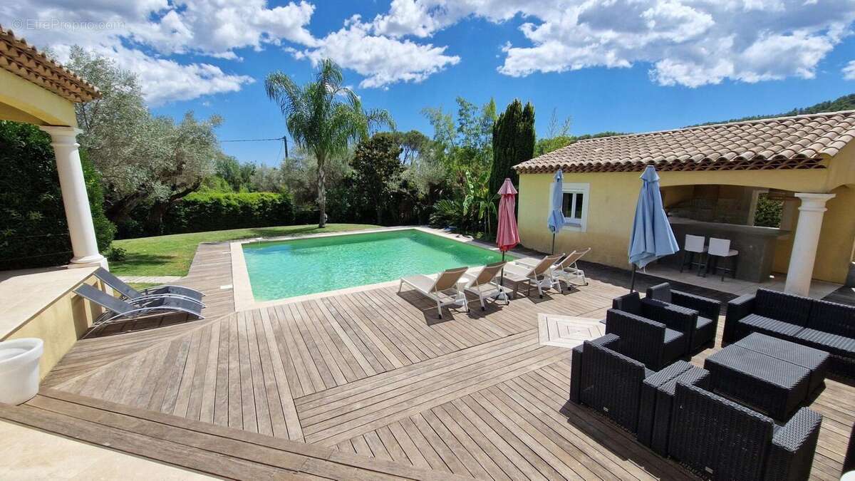 Photo 5 - Maison à SOLLIES-PONT