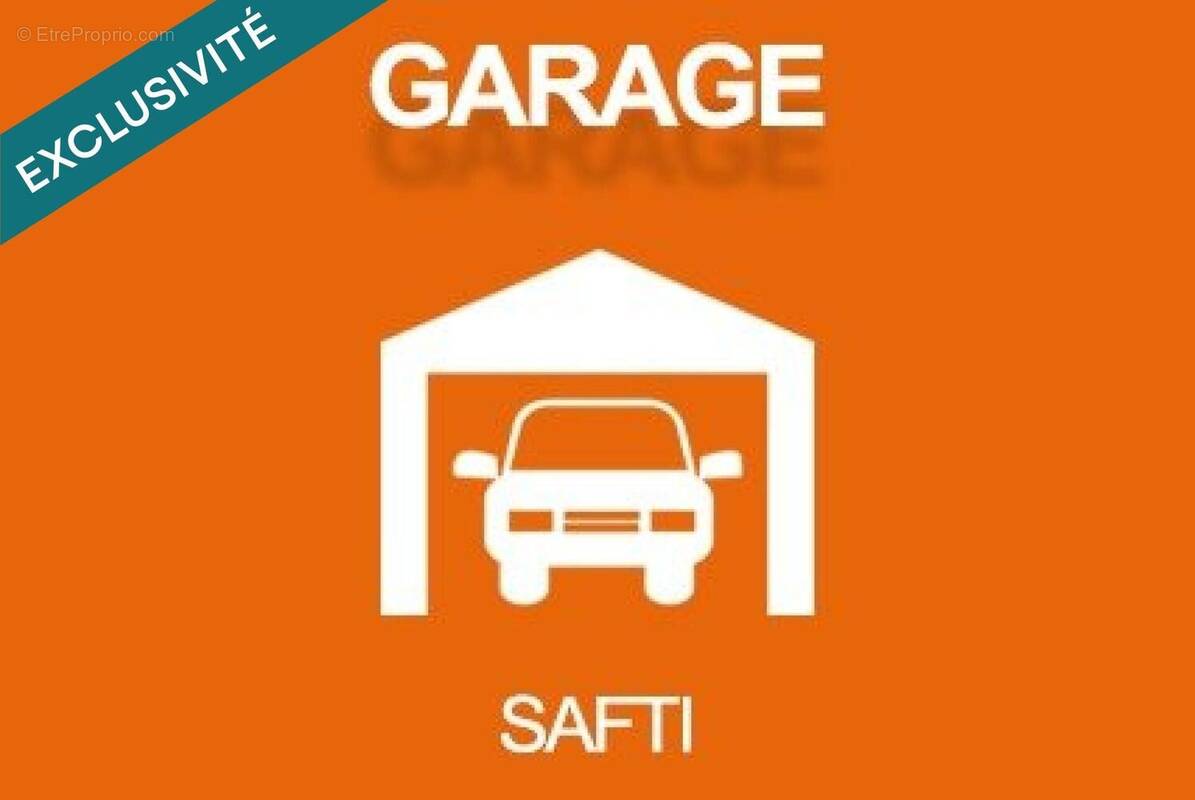 Photo 1 - Parking à SAINT-HILAIRE-DE-RIEZ