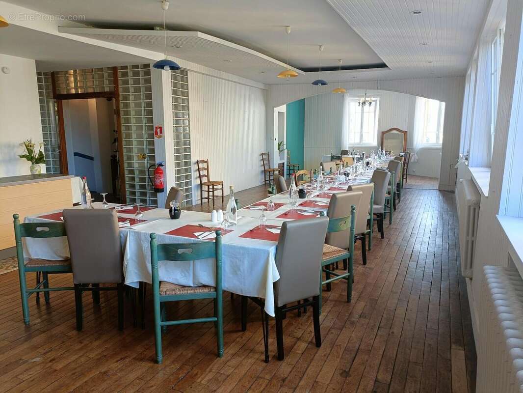 Photo 4 - Commerce à PLOMODIERN