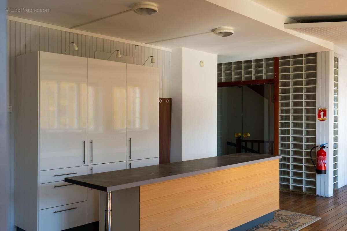 Photo 5 - Commerce à PLOMODIERN