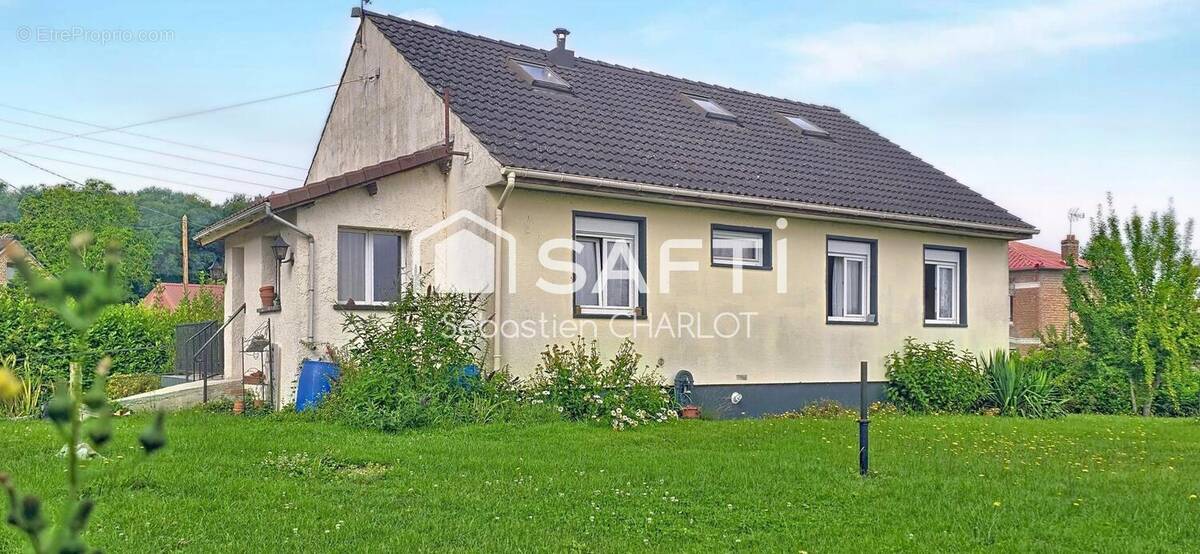 Photo 1 - Maison à HONNECOURT-SUR-ESCAUT