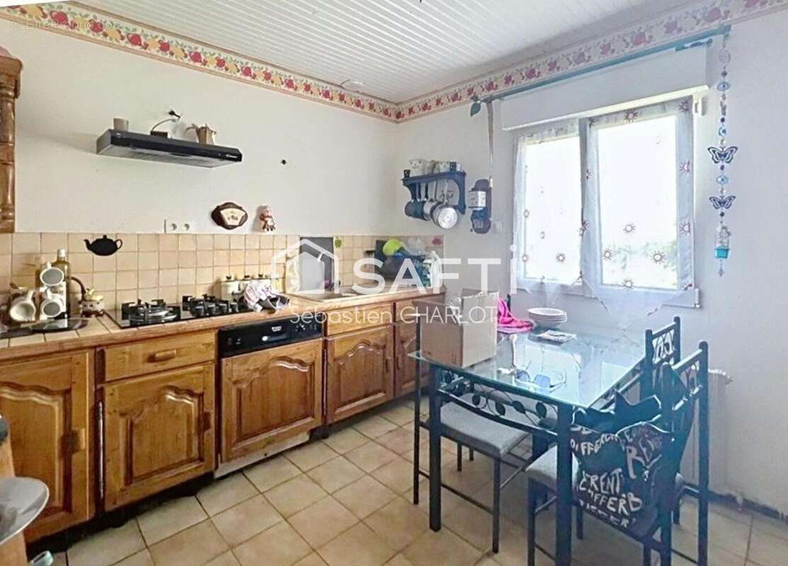 Photo 2 - Maison à HONNECOURT-SUR-ESCAUT