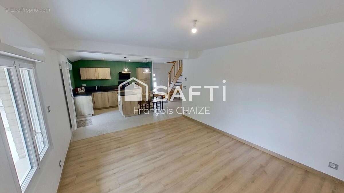 Photo 5 - Maison à ORCHAMPS-VENNES