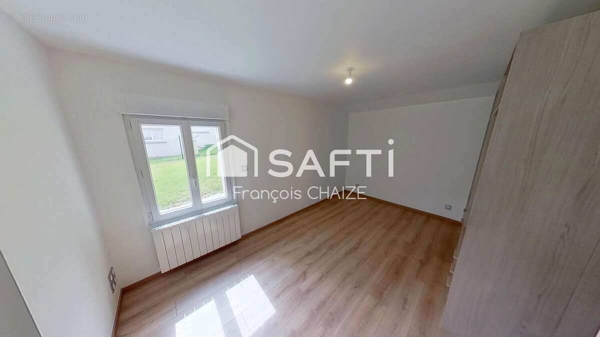 Photo 6 - Maison à ORCHAMPS-VENNES