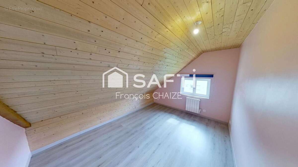 Photo 9 - Maison à ORCHAMPS-VENNES