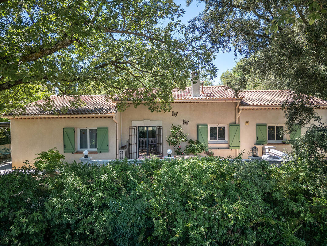 Maison à LA ROQUEBRUSSANNE