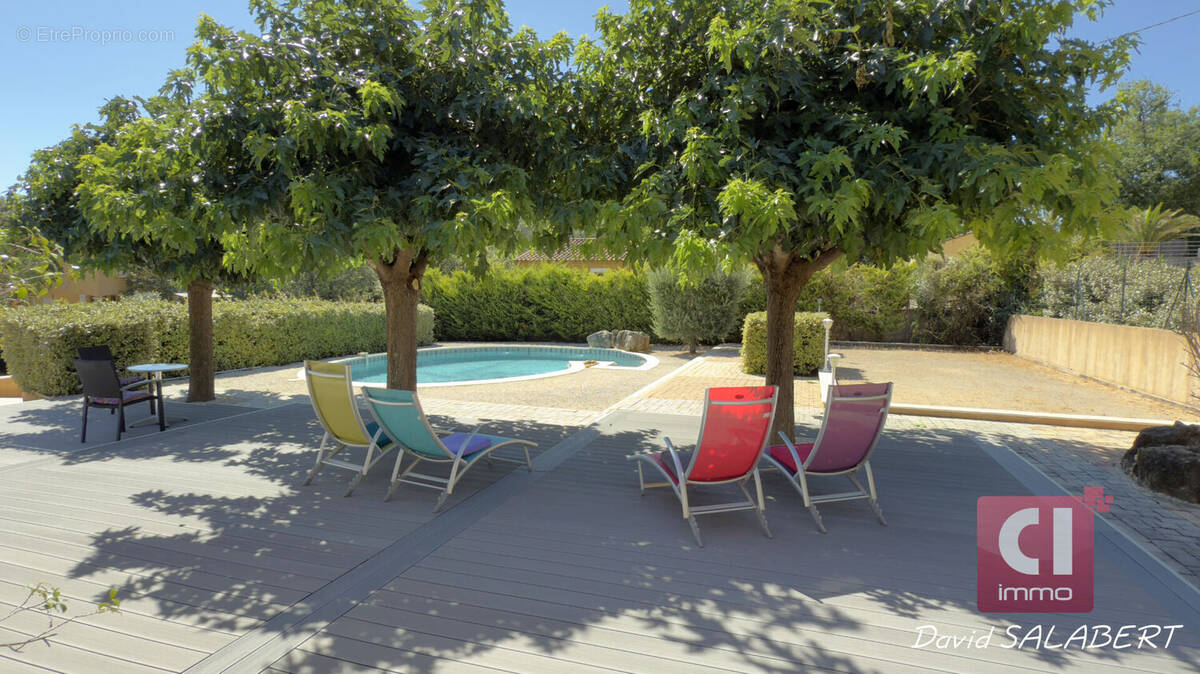 Maison à FORCALQUEIRET