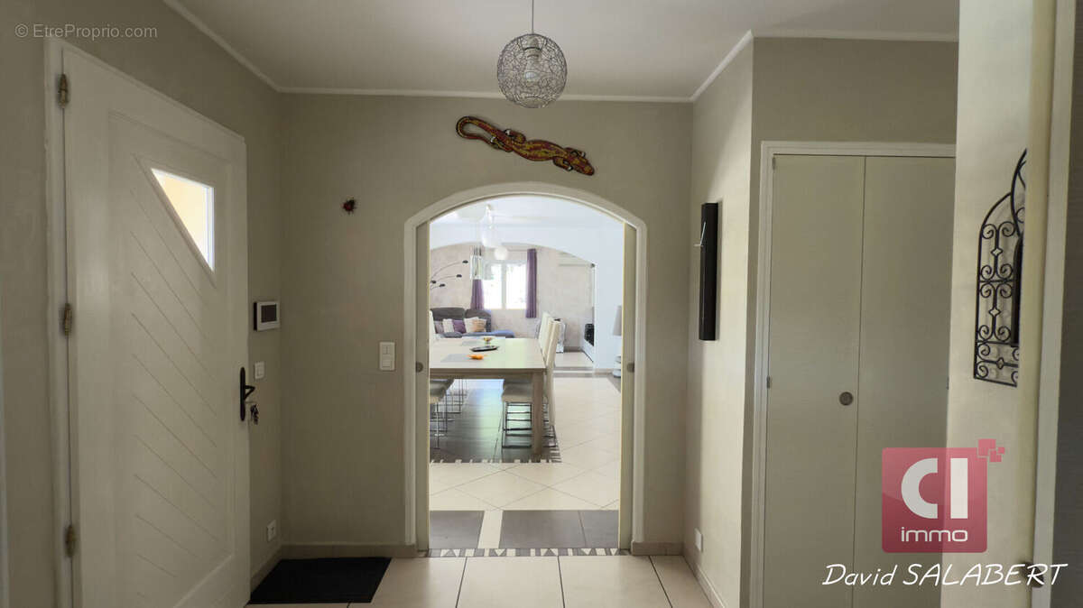 Maison à FORCALQUEIRET