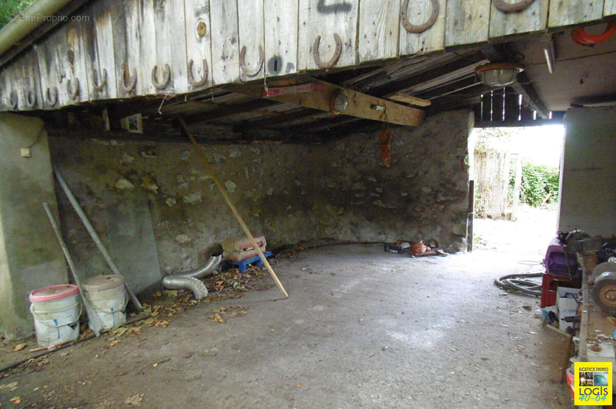 Maison à PORT-DE-LANNE