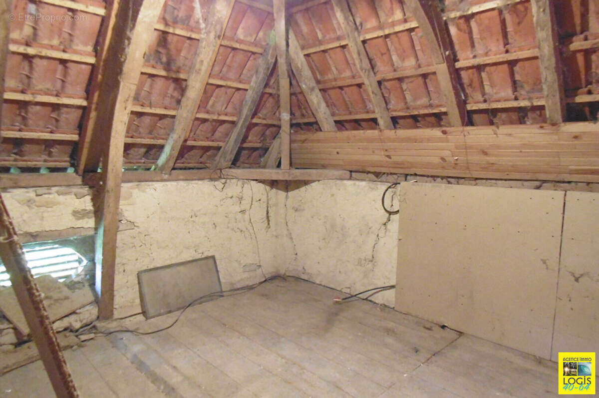 Maison à PORT-DE-LANNE