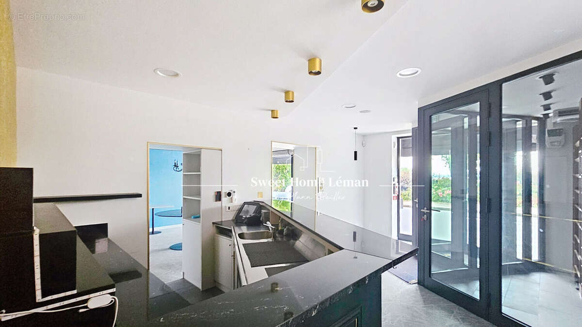 Commerce à EVIAN-LES-BAINS