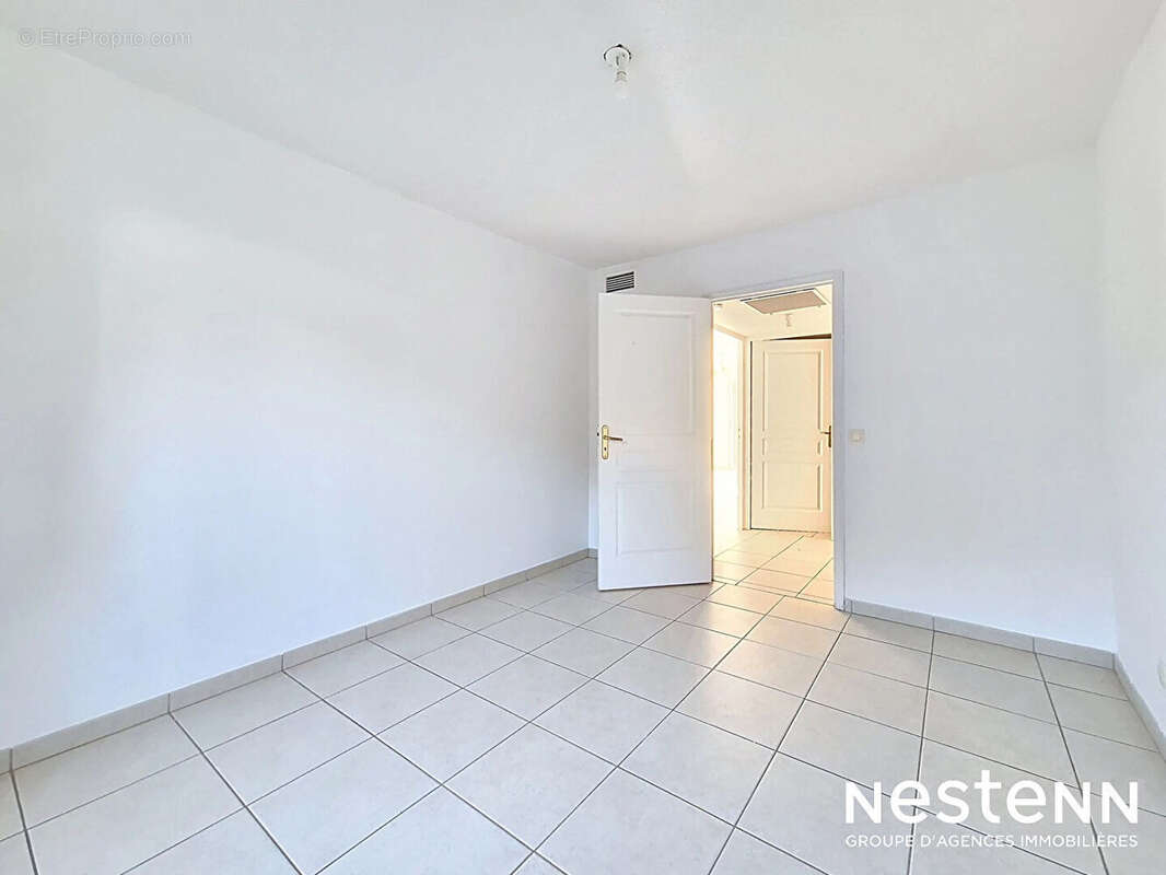 Appartement à LA CROIX-VALMER