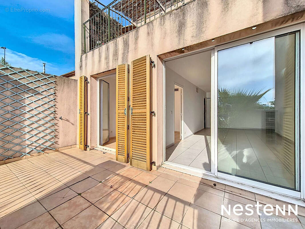 Appartement à LA CROIX-VALMER