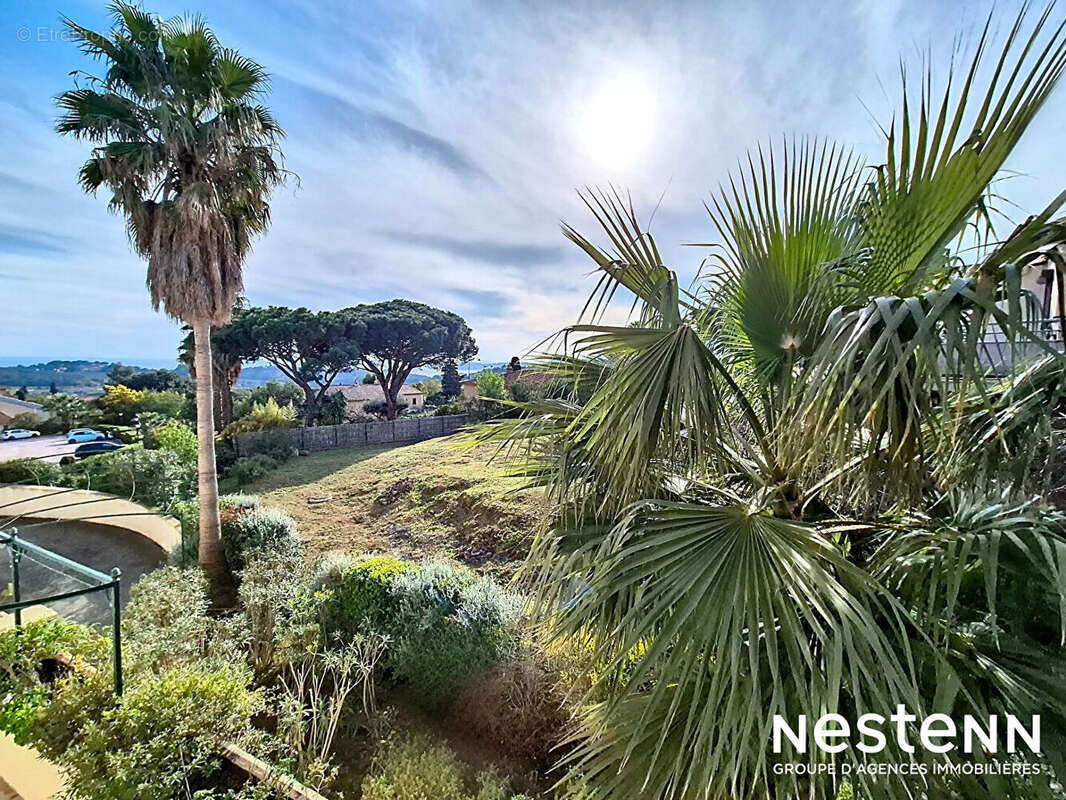 Appartement à LA CROIX-VALMER