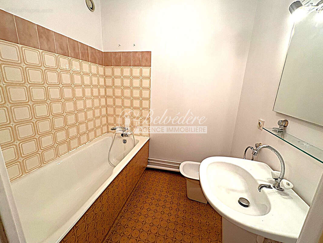 Appartement à MARGENCY