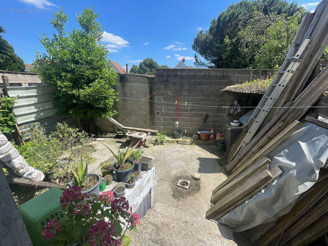 Maison à SAINT-PRIX