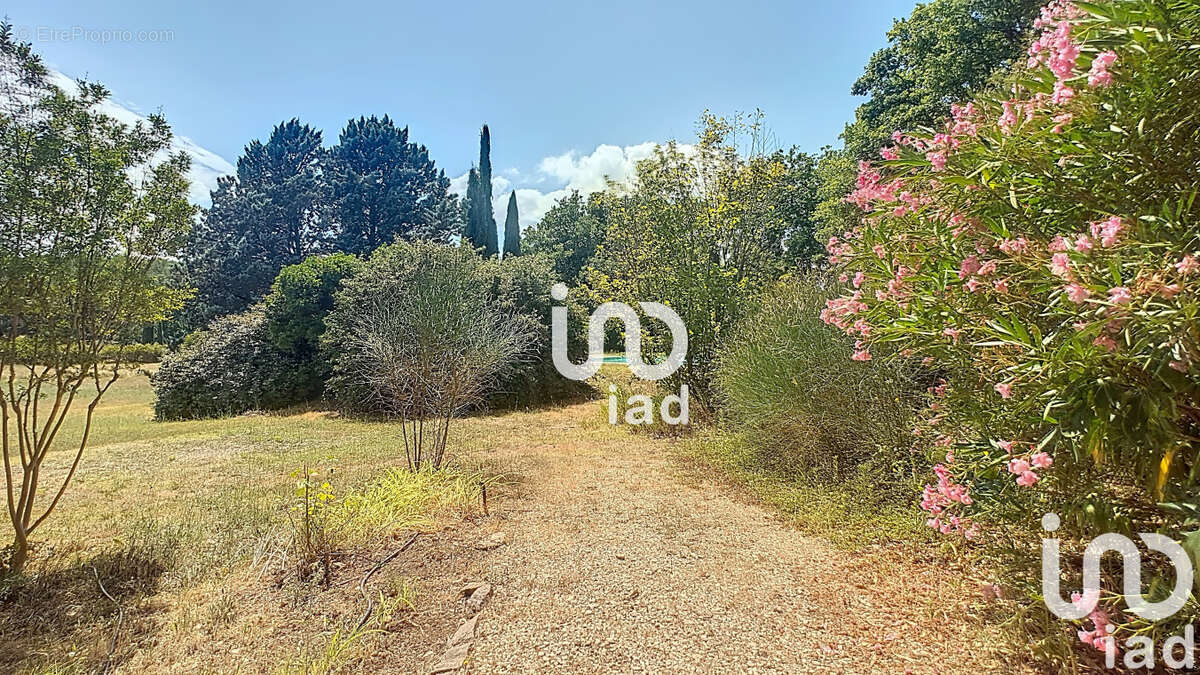 Photo 8 - Maison à TRETS