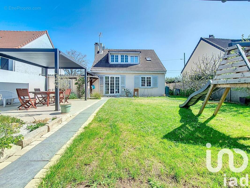 Photo 1 - Maison à TREMBLAY-EN-FRANCE