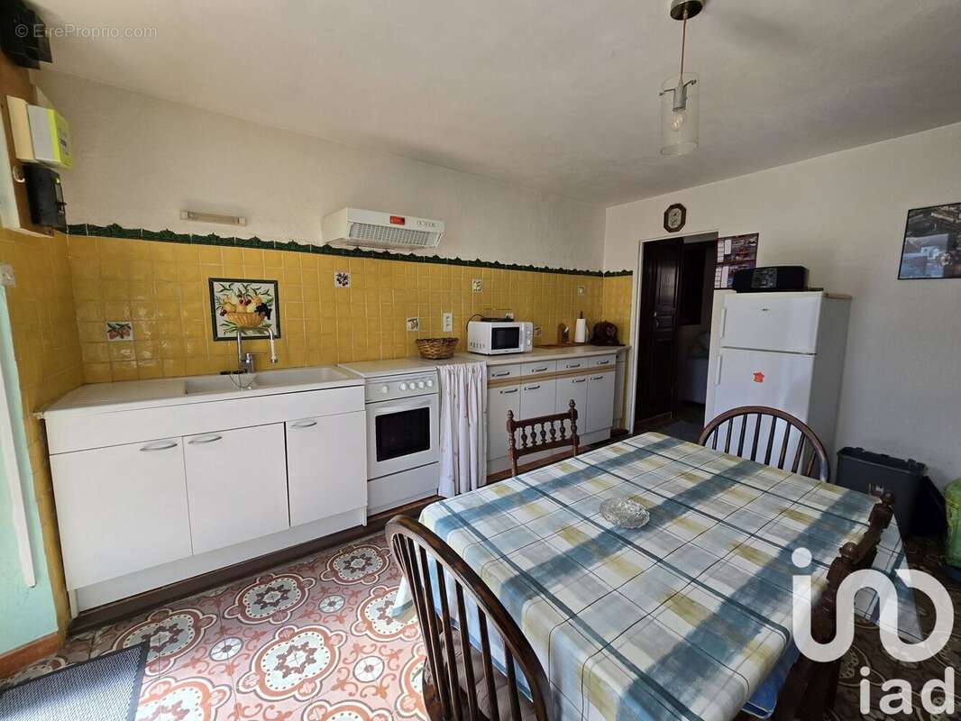 Photo 2 - Maison à CASCASTEL-DES-CORBIERES