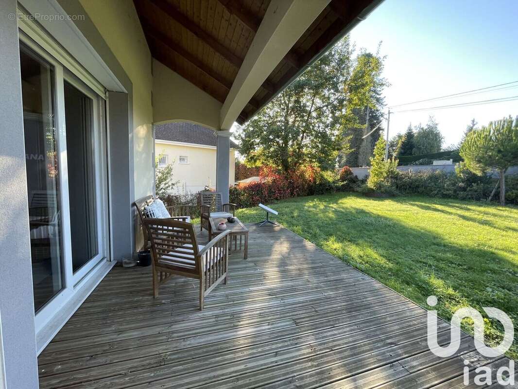 Photo 7 - Maison à LA CHAPELLE-DE-LA-TOUR