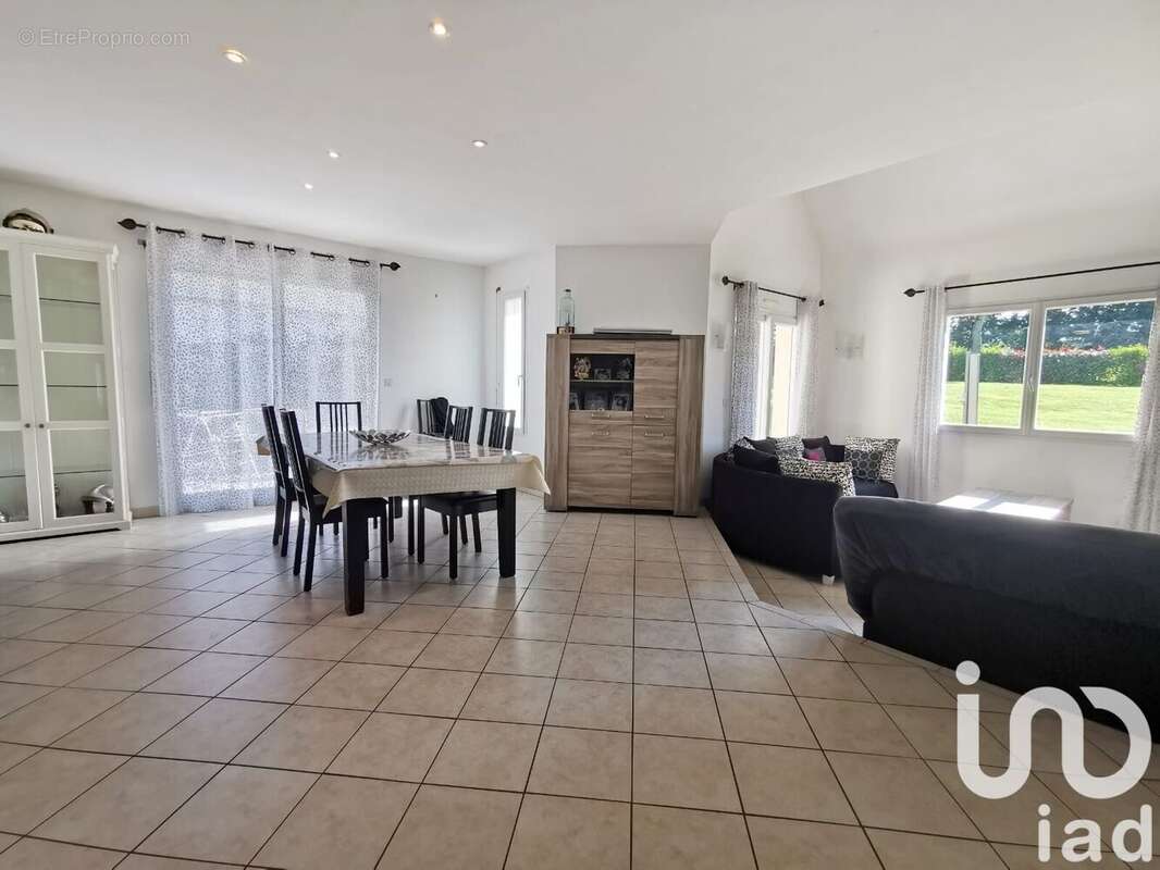 Photo 6 - Maison à BEGARD