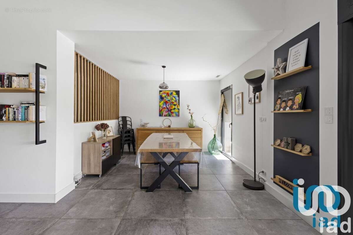 Photo 3 - Maison à ROGNES