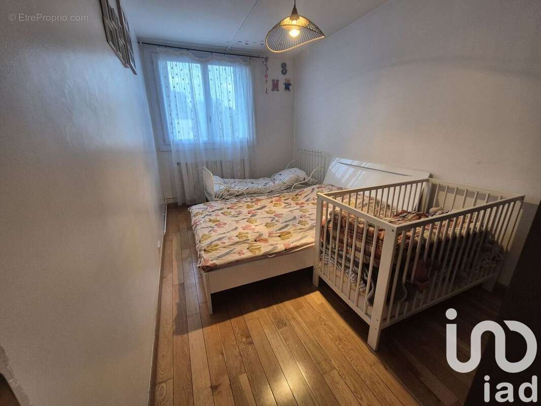 Photo 6 - Appartement à LIVRY-GARGAN