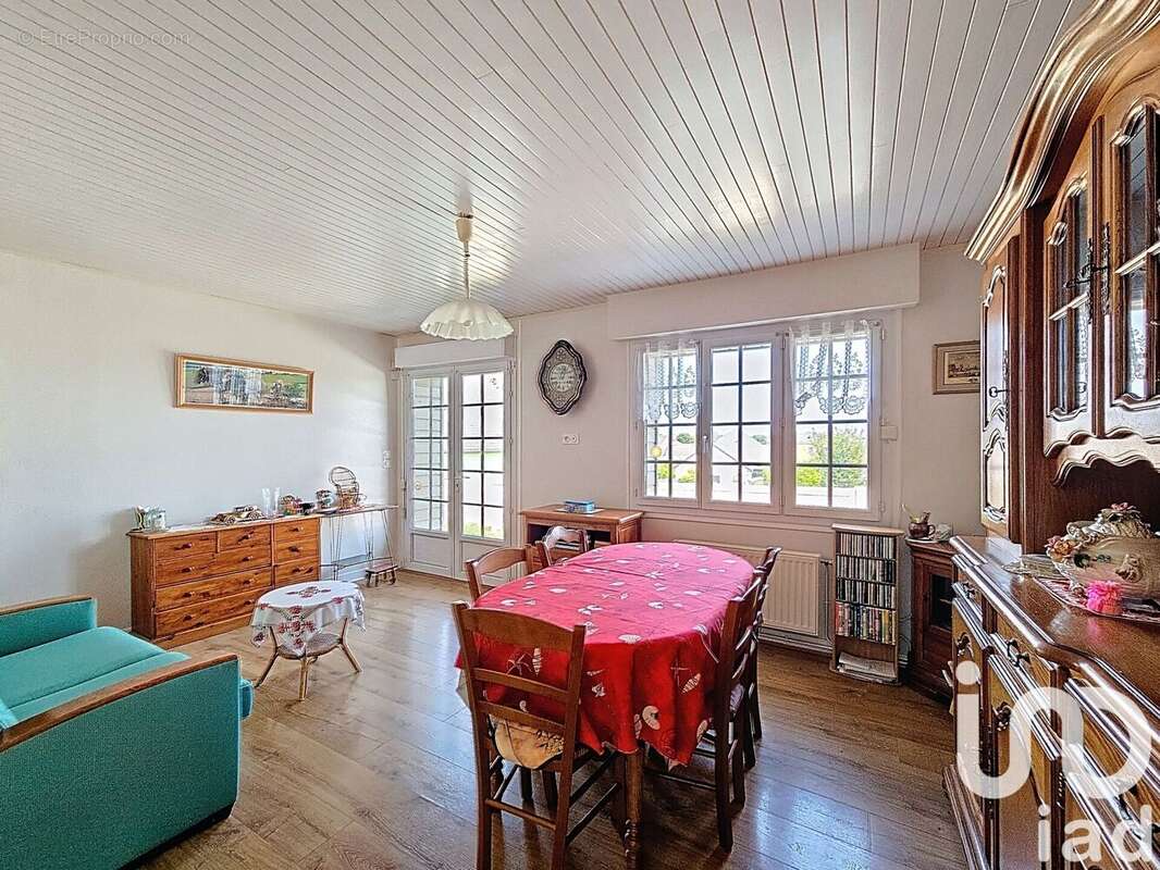 Photo 4 - Maison à TINTENIAC