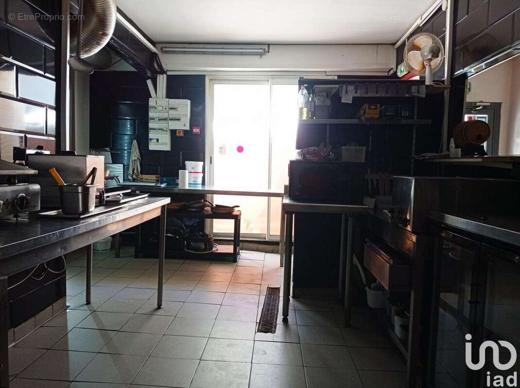 Photo 8 - Commerce à CAZOULS-LES-BEZIERS