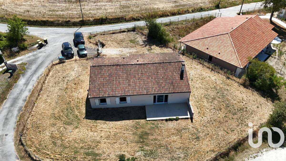 Photo 6 - Maison à COURGEAC