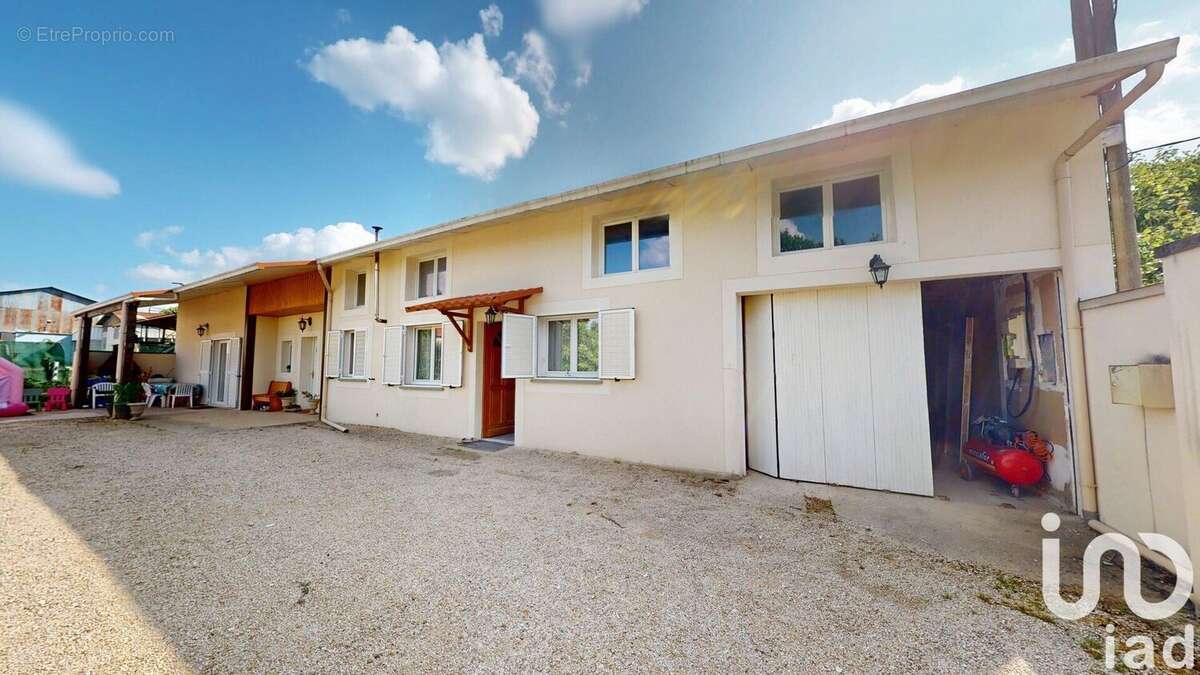 Photo 2 - Maison à DAMMARIE-LES-LYS