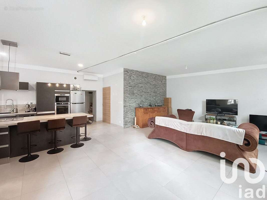 Photo 2 - Maison à COLOMBIERS