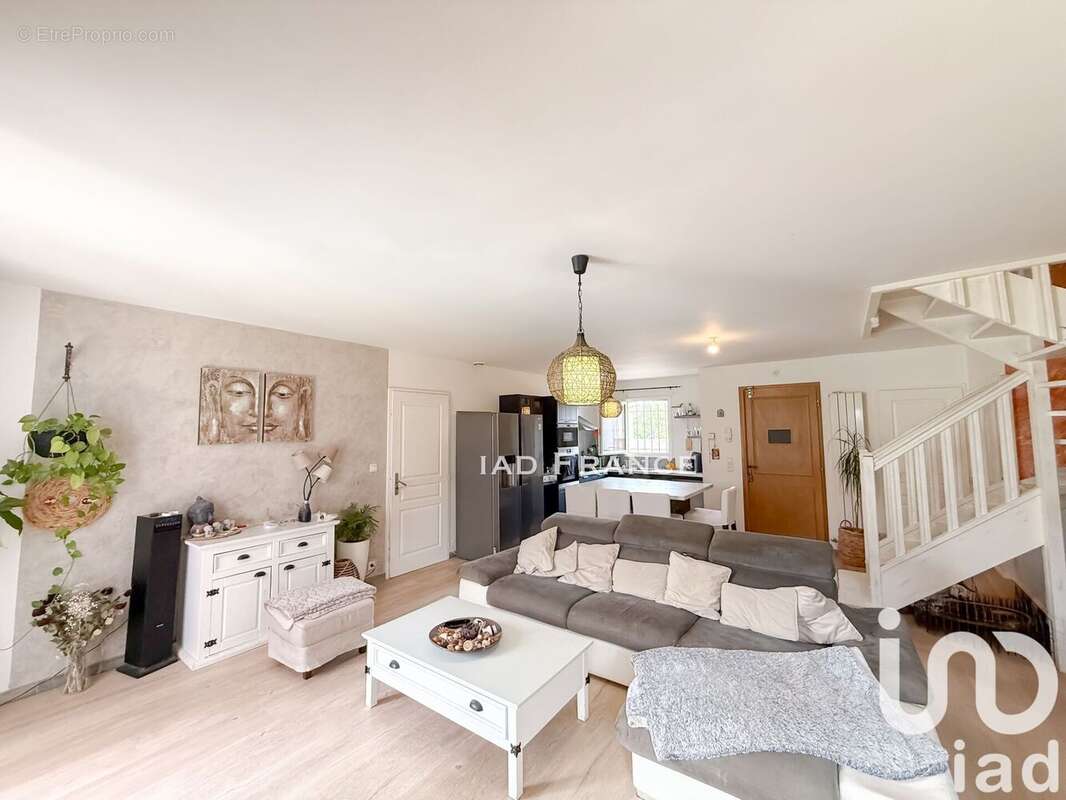 Photo 4 - Maison à ROUGIERS